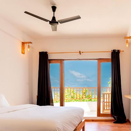 Manta Sea View Himandhoo 호텔 외부 사진
