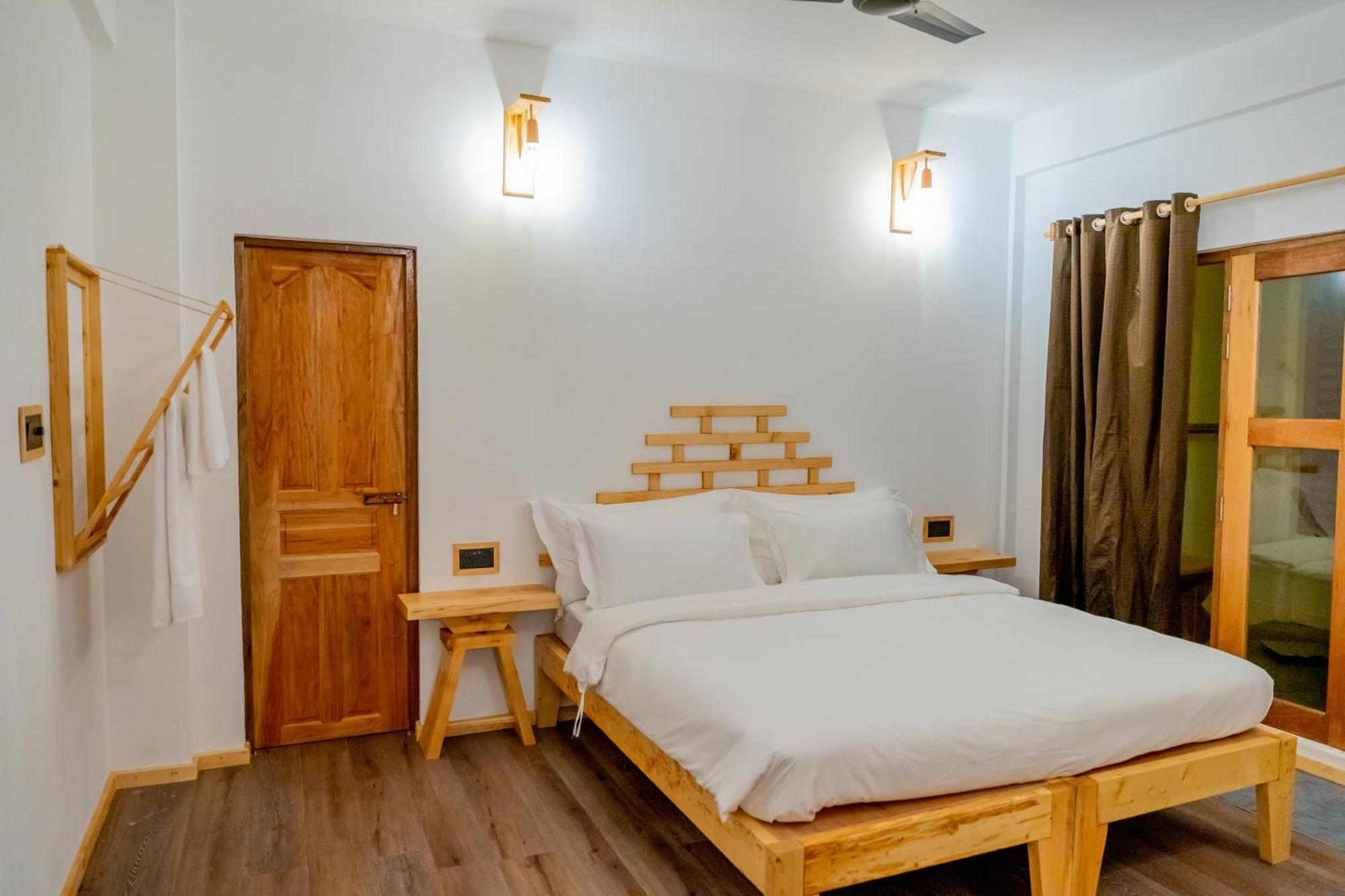 Manta Sea View Himandhoo 호텔 외부 사진