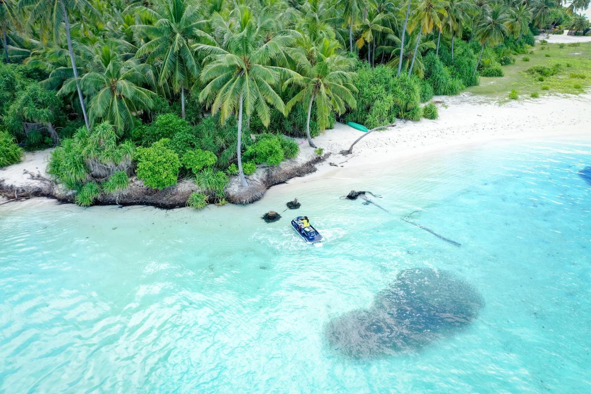 Manta Sea View Himandhoo 호텔 외부 사진