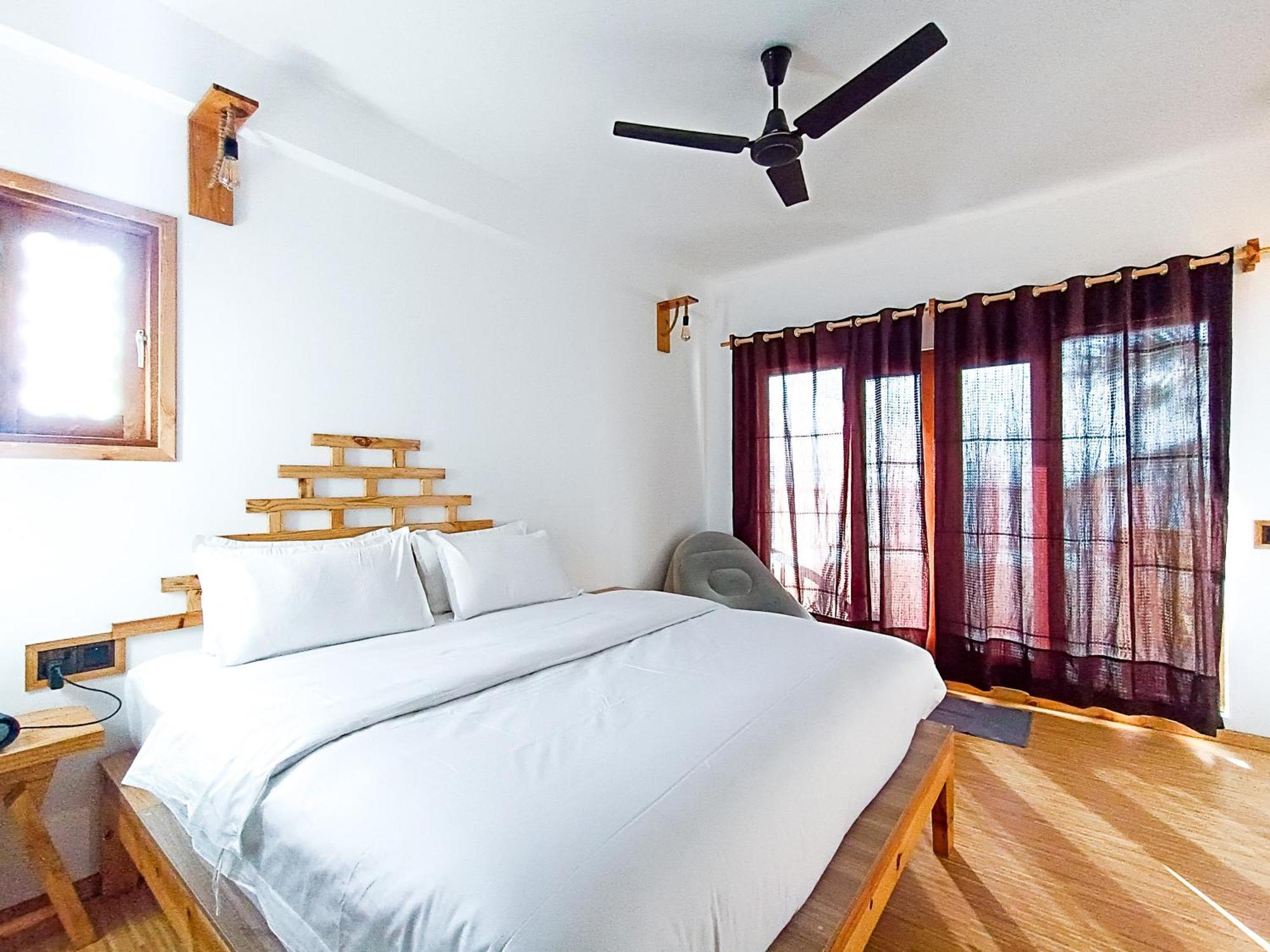 Manta Sea View Himandhoo 호텔 외부 사진
