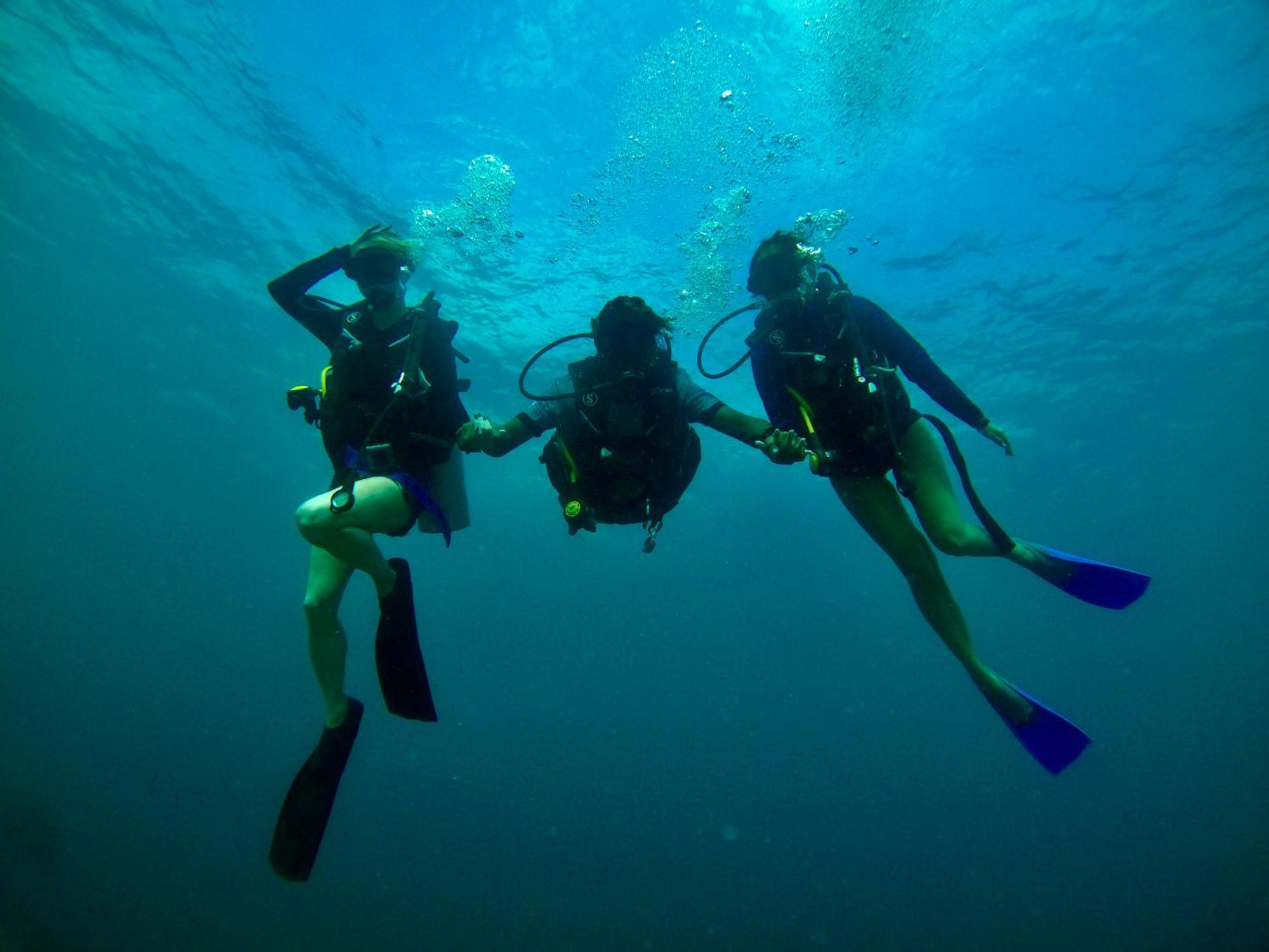Manta Sea View Himandhoo 호텔 외부 사진